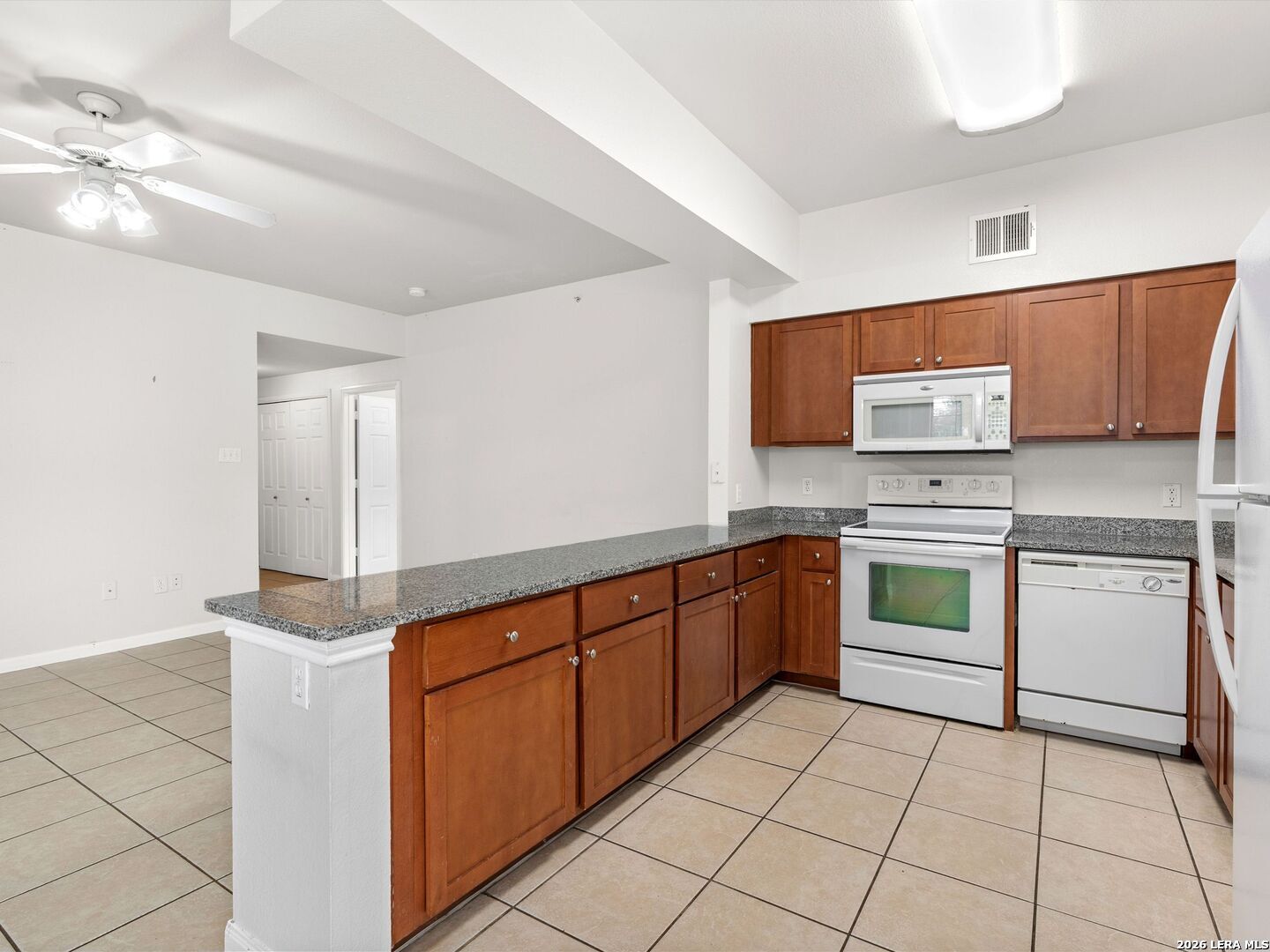 6160 Eckhert, #1718, San Antonio, TX 78245