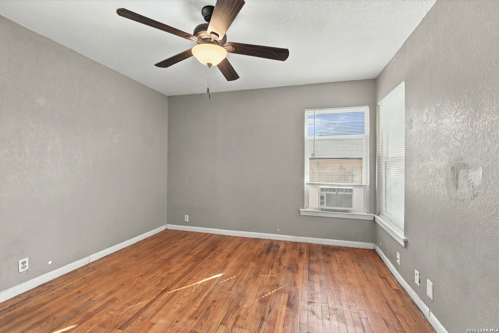703 Cravens, San Antonio, TX 78223
