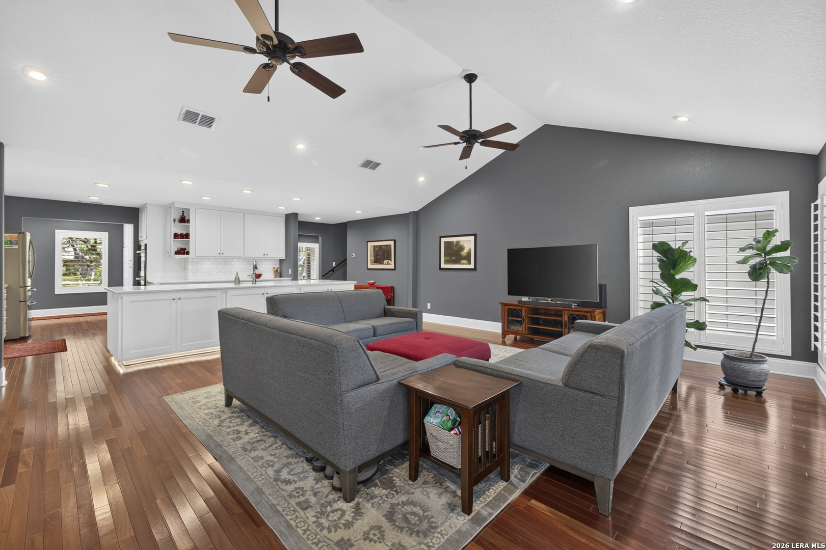 805 Encino Dr, New Braunfels, TX 78130