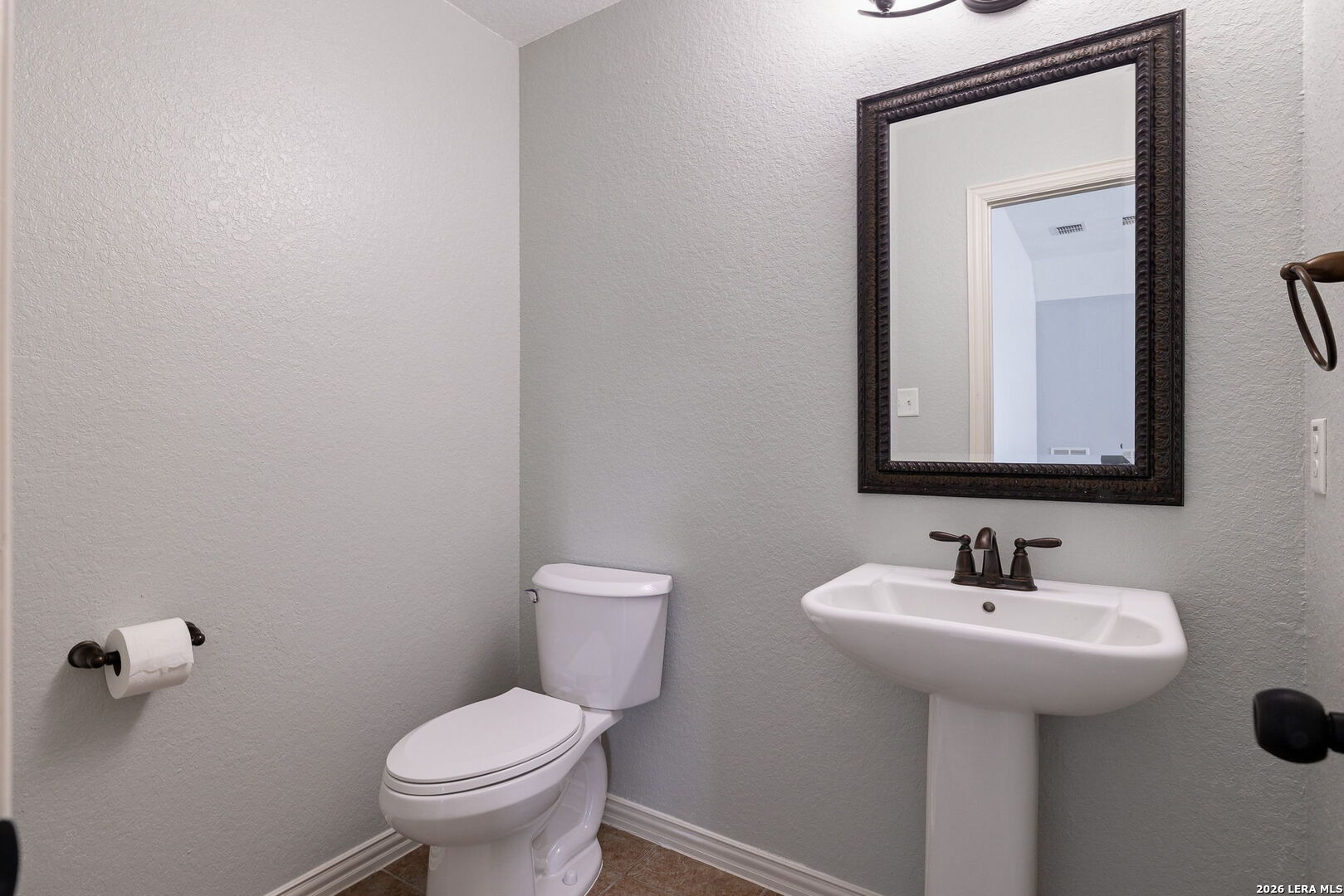 530 Rolling Grove, San Antonio, TX 78253
