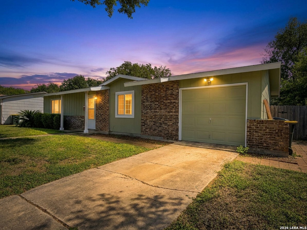 712 Aero Ave, Schertz, TX 78154
