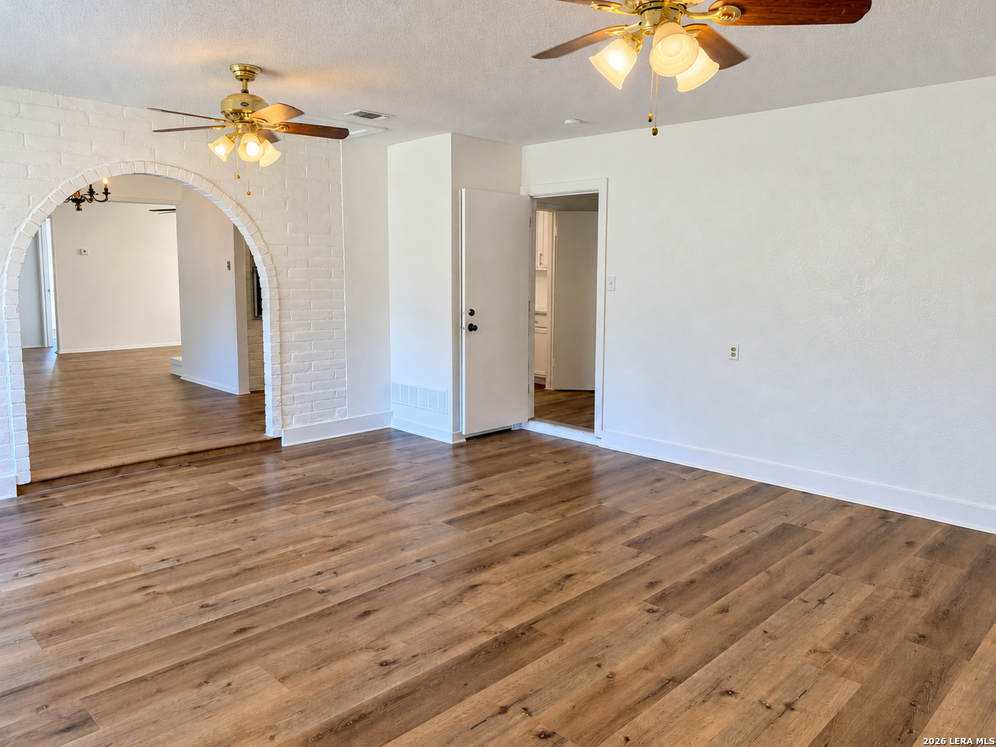 14223 CLEAR CRK, San Antonio, TX 78232