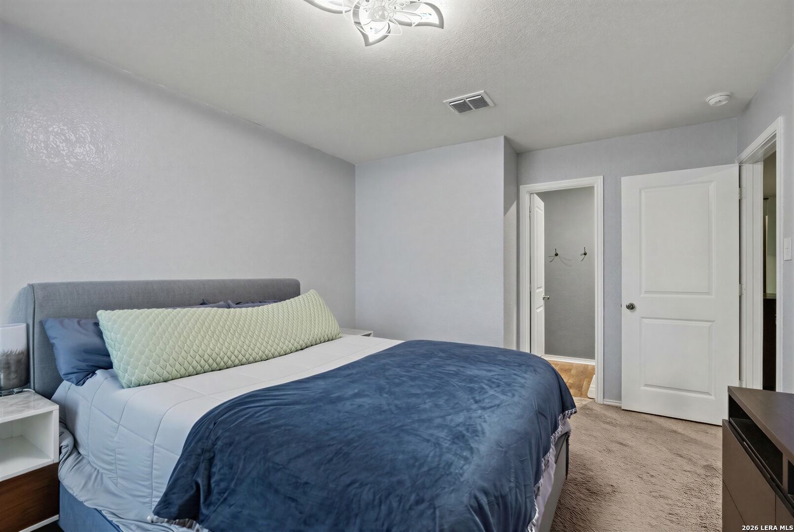 13615 WHISPER XING, San Antonio, TX 78252