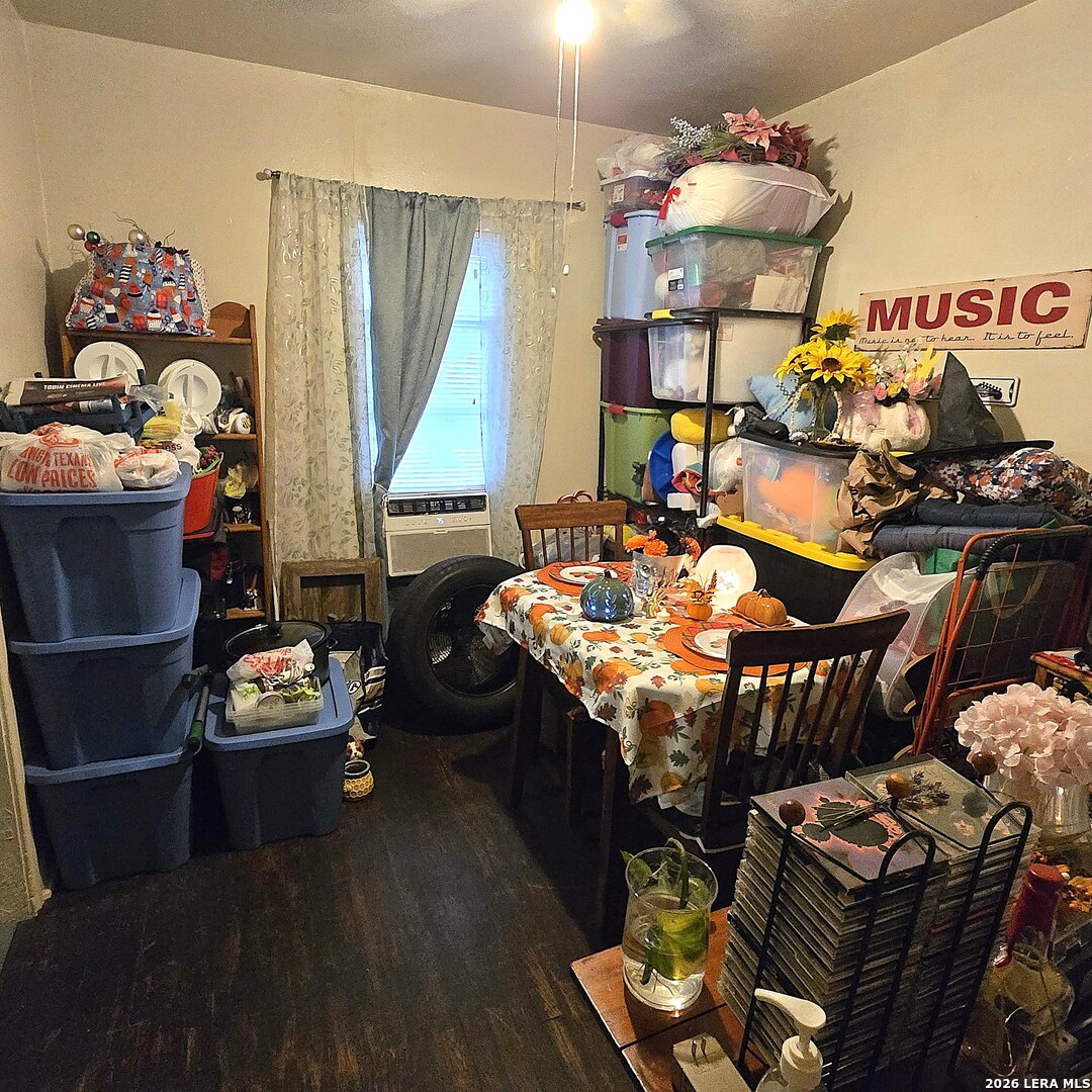 2631 Cincinnati Ave, San Antonio, TX 78228