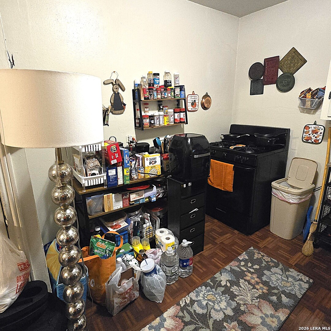 2631 Cincinnati Ave, San Antonio, TX 78228