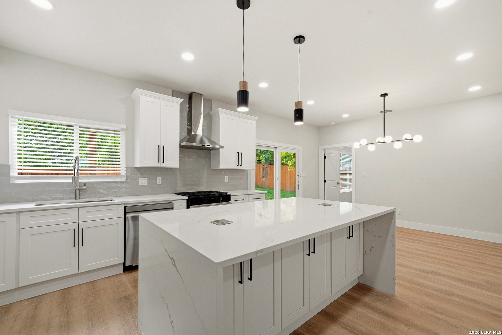 3118 SHADY SPGS, San Antonio, TX 78230