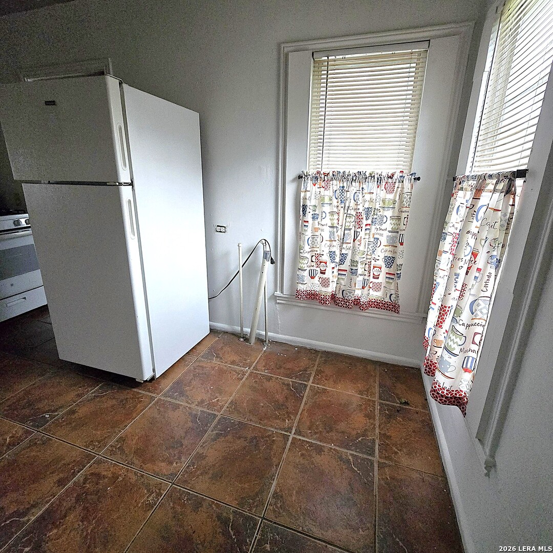 2631 Cincinnati Ave, San Antonio, TX 78228