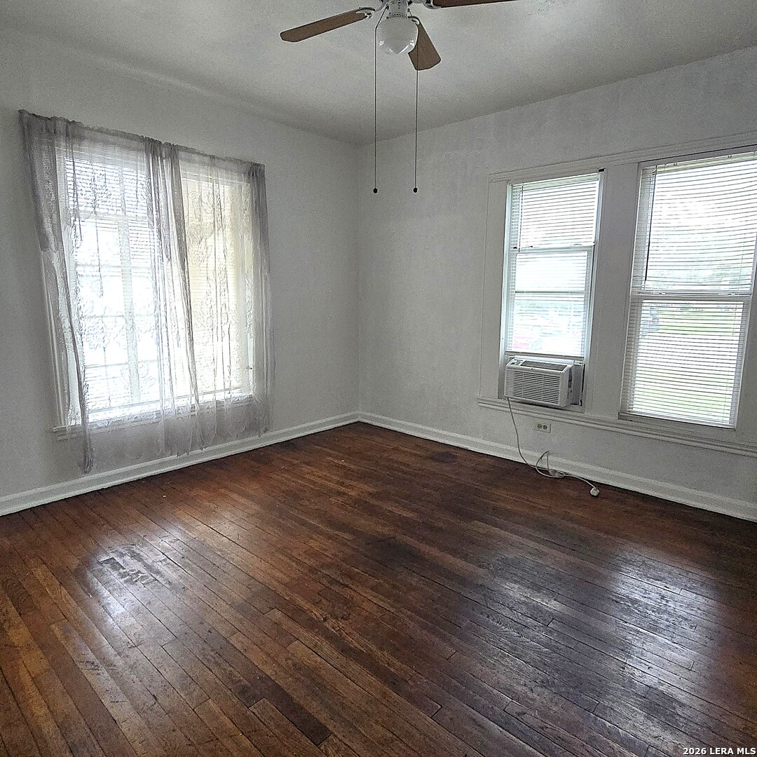 2631 Cincinnati Ave, San Antonio, TX 78228