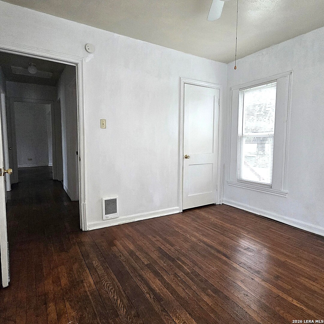 2631 Cincinnati Ave, San Antonio, TX 78228