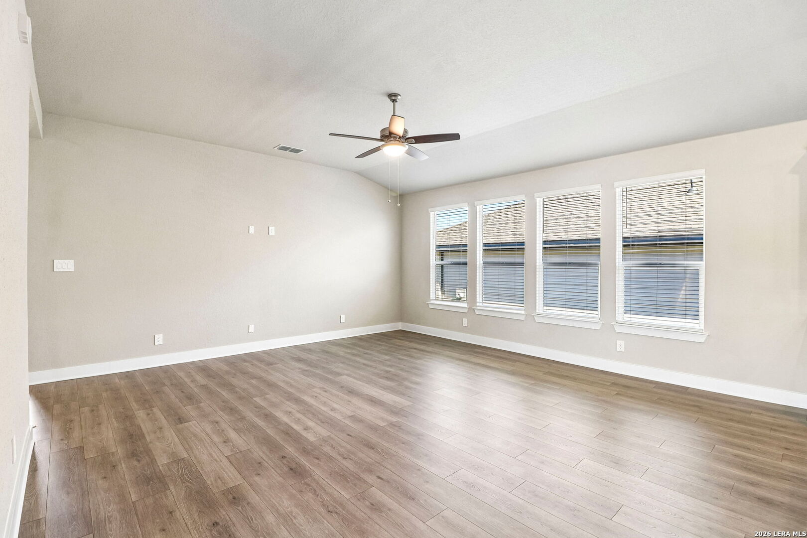 5441 Wrangler Way, photo 9