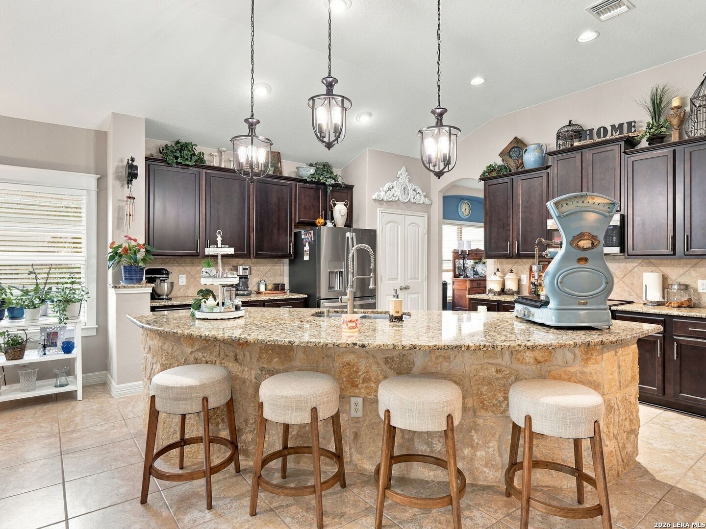 733 GRAY CLOUD DR, New Braunfels, TX 78130