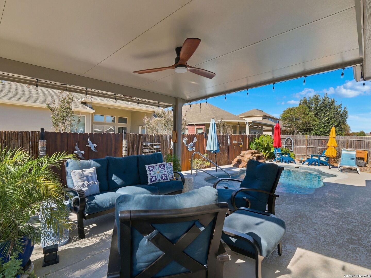 733 GRAY CLOUD DR, New Braunfels, TX 78130