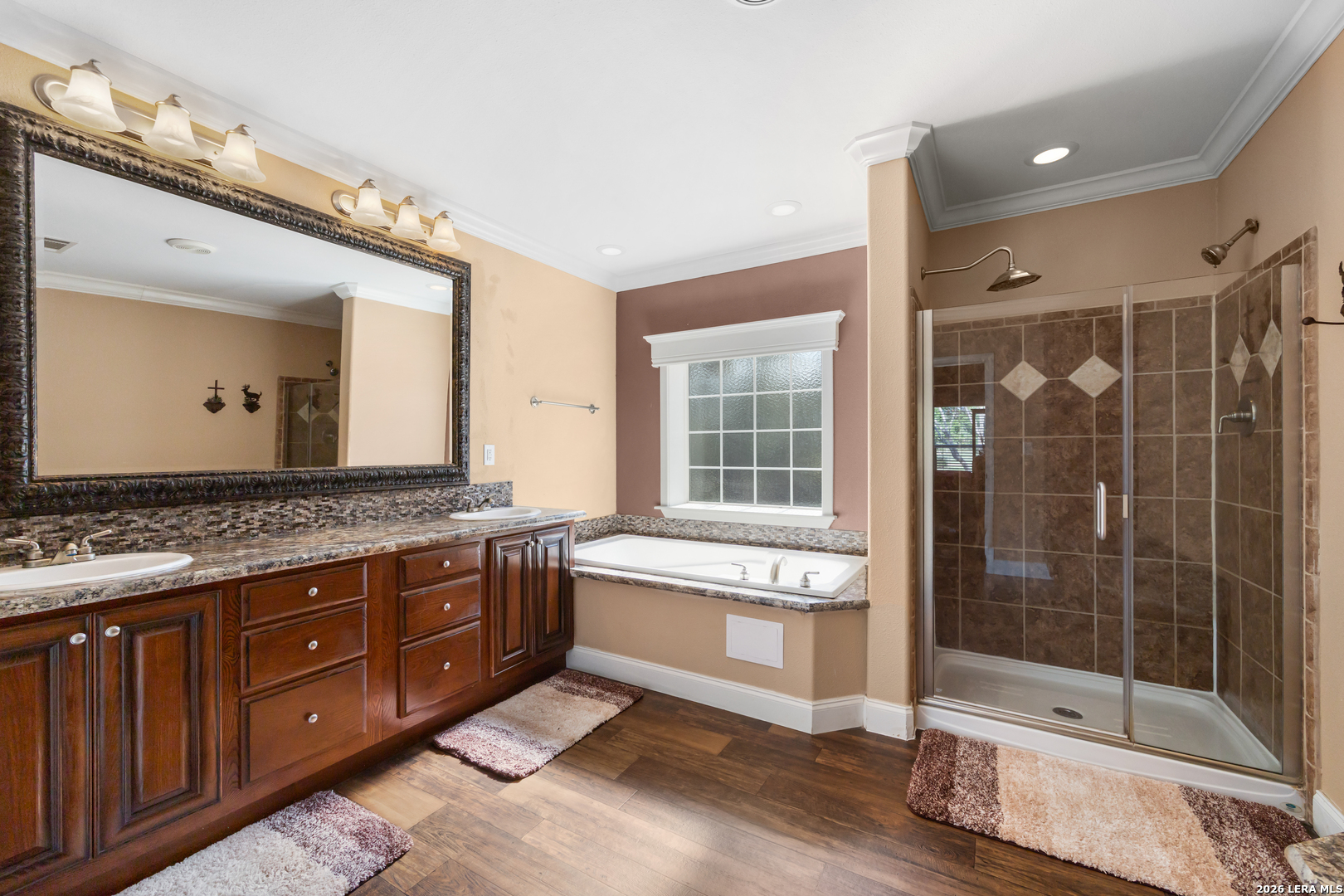3701 HIGHWAY 41, Mountain Home, TX 78058