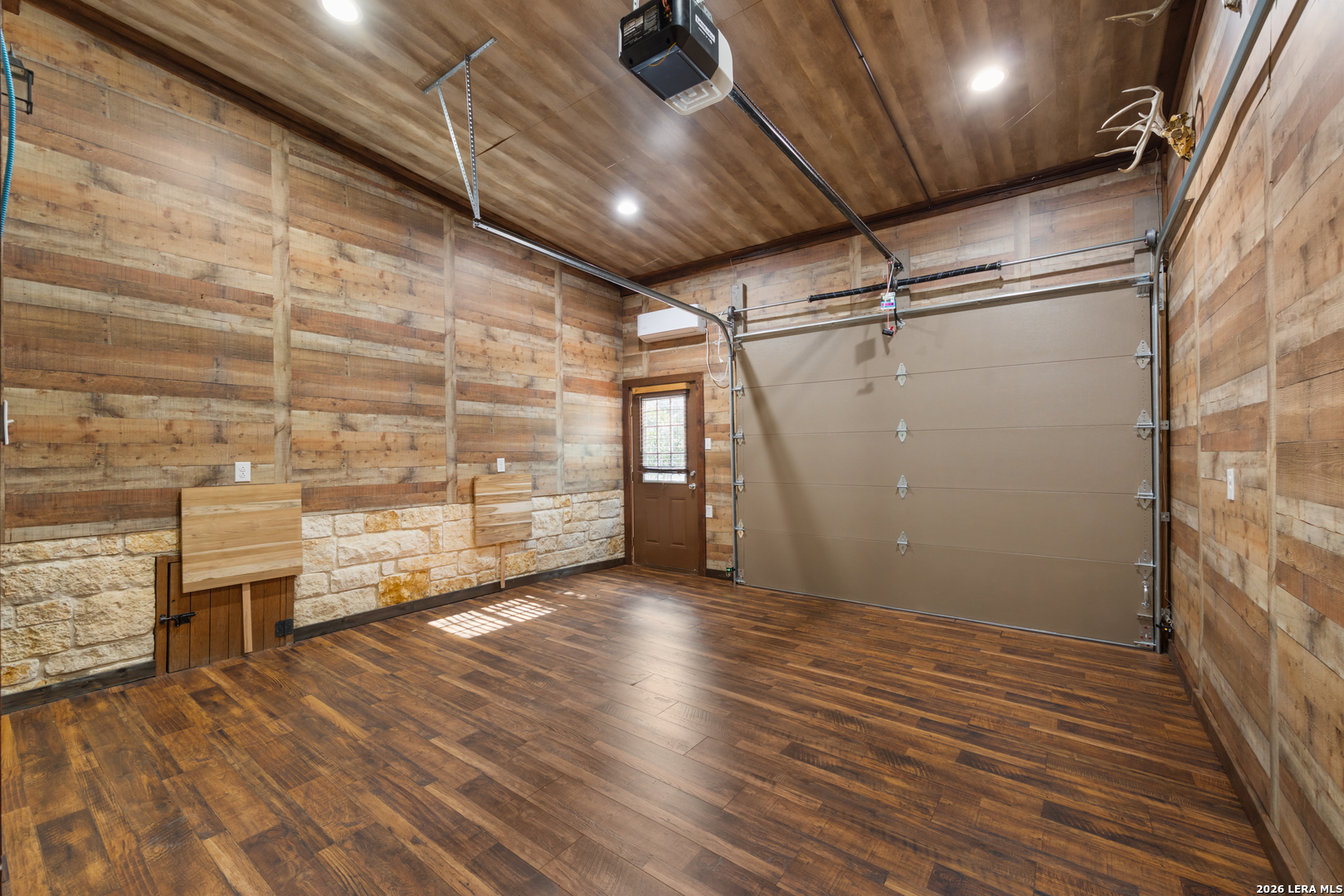 3701 HIGHWAY 41, Mountain Home, TX 78058