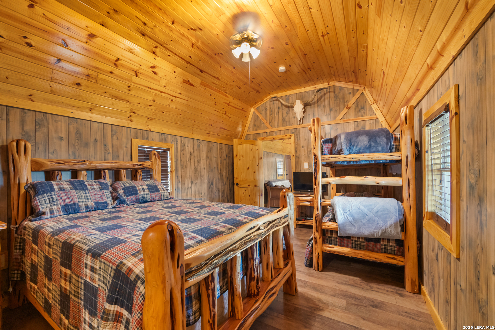 3701 HIGHWAY 41, Mountain Home, TX 78058
