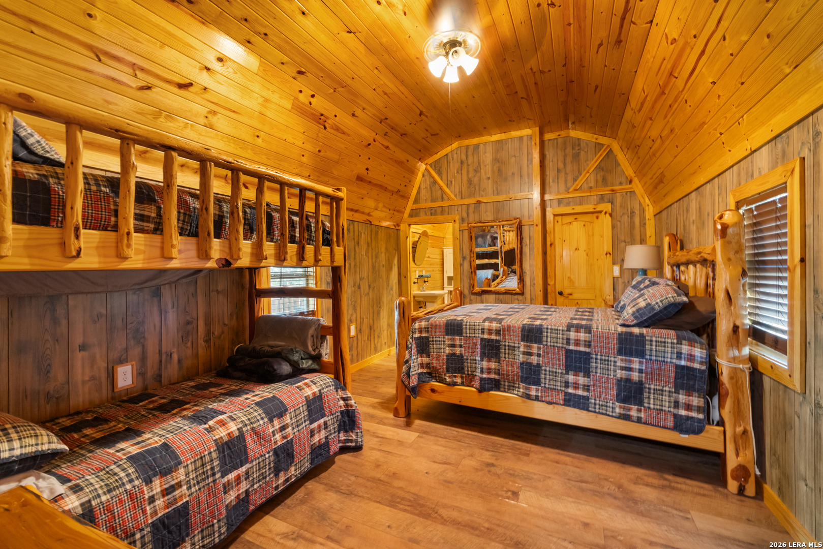 3701 HIGHWAY 41, Mountain Home, TX 78058