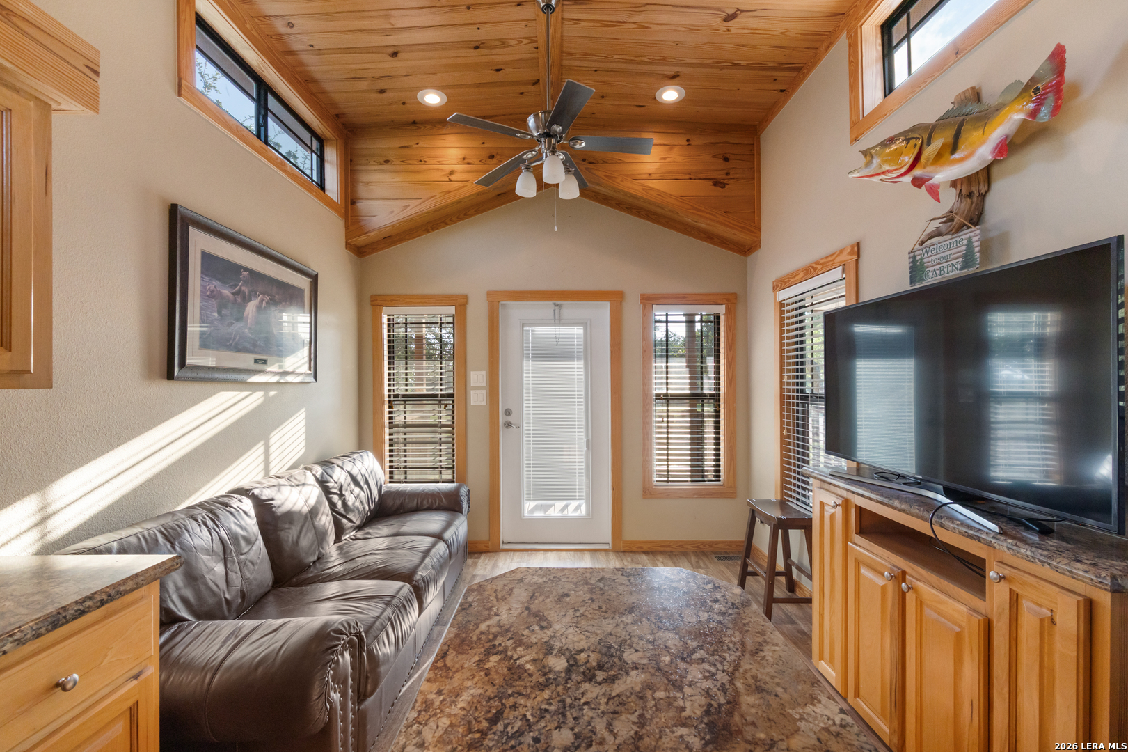 3701 HIGHWAY 41, Mountain Home, TX 78058