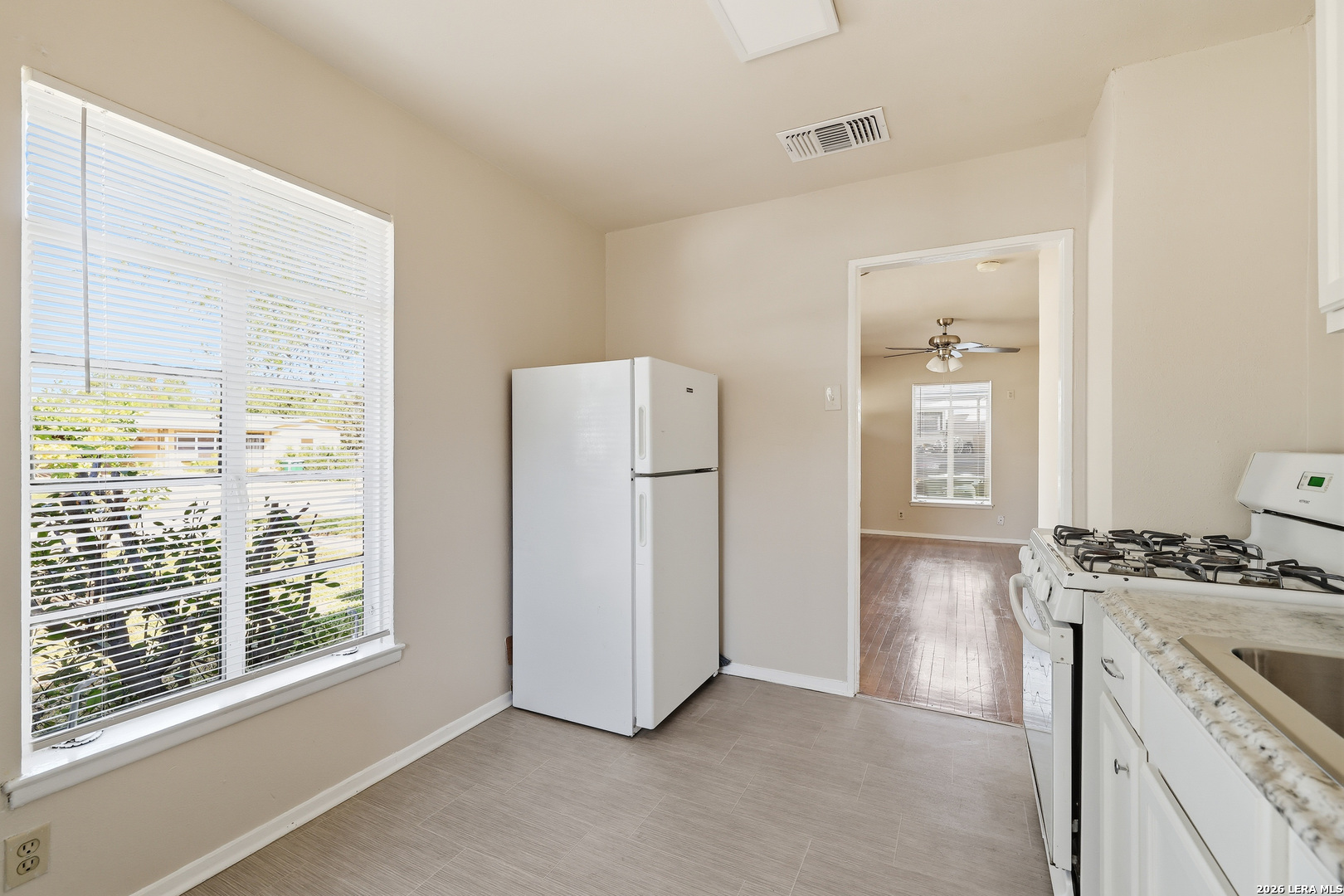 310 SUSSEX AVE, San Antonio, TX 78221