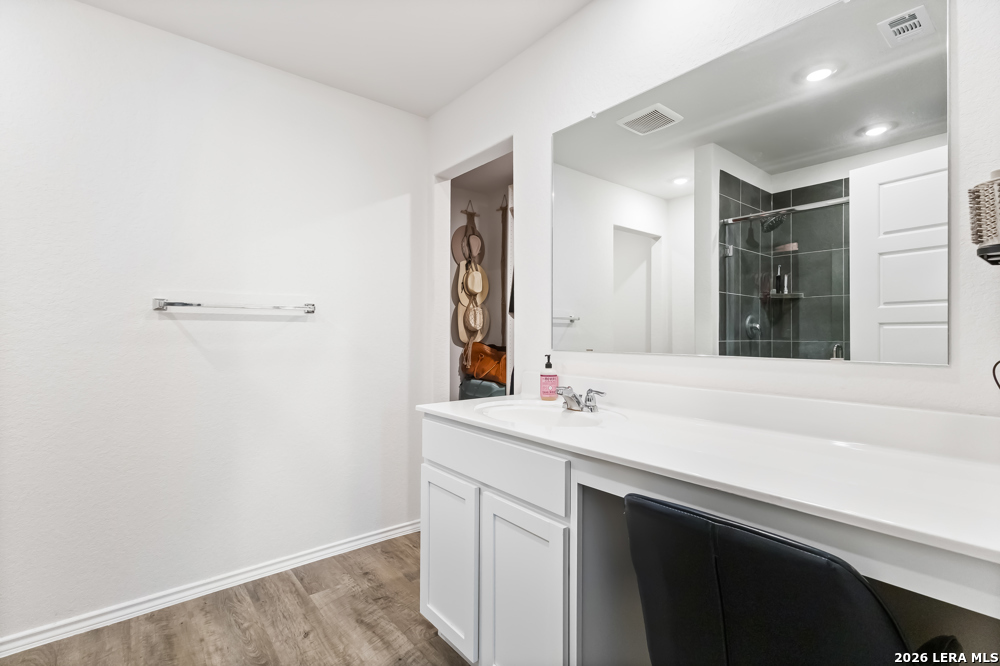 258 LANDING LN, New Braunfels, TX 78130