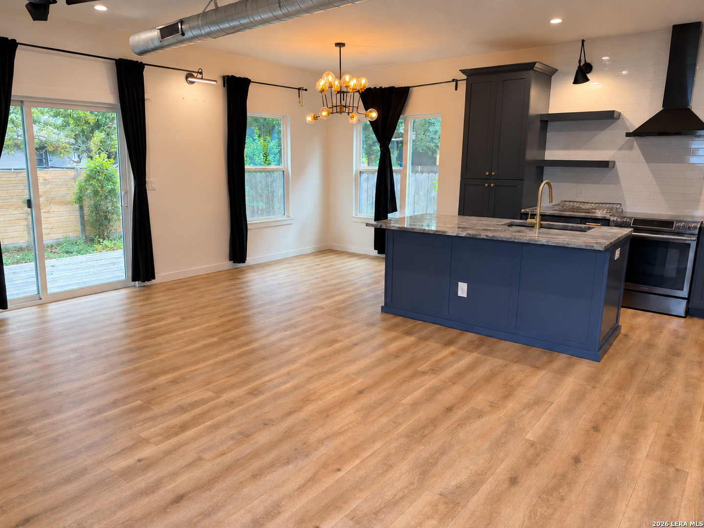 814 N GEVERS ST, San Antonio, TX 78202