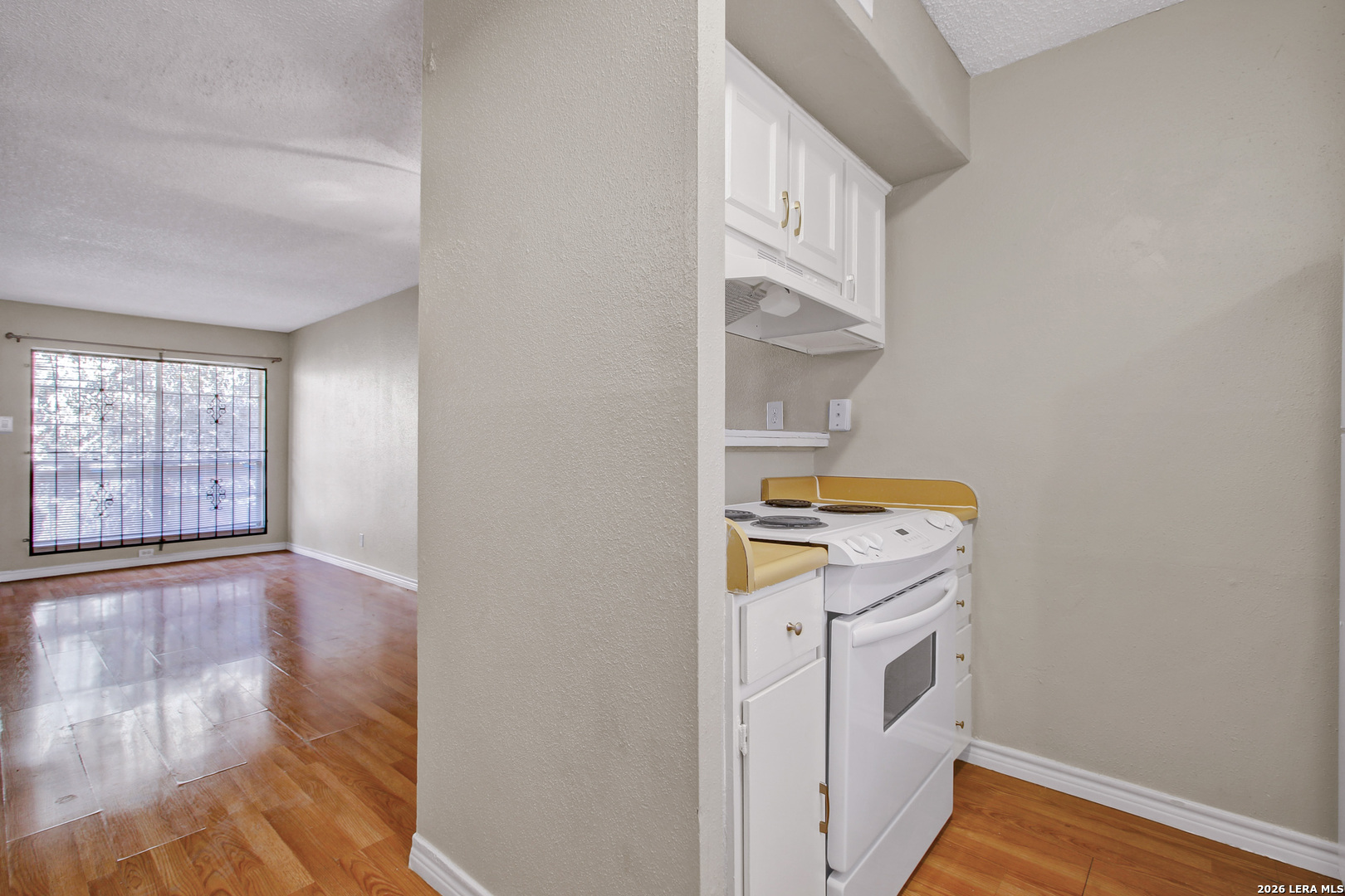 3243 NACOGDOCHES RD, #412, San Antonio, TX 78217