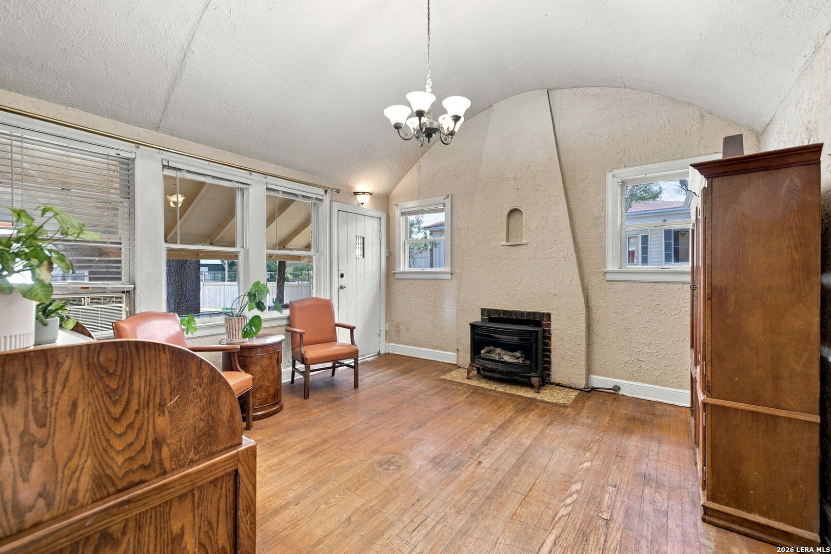 502 Adams Street, San Antonio, TX 78210