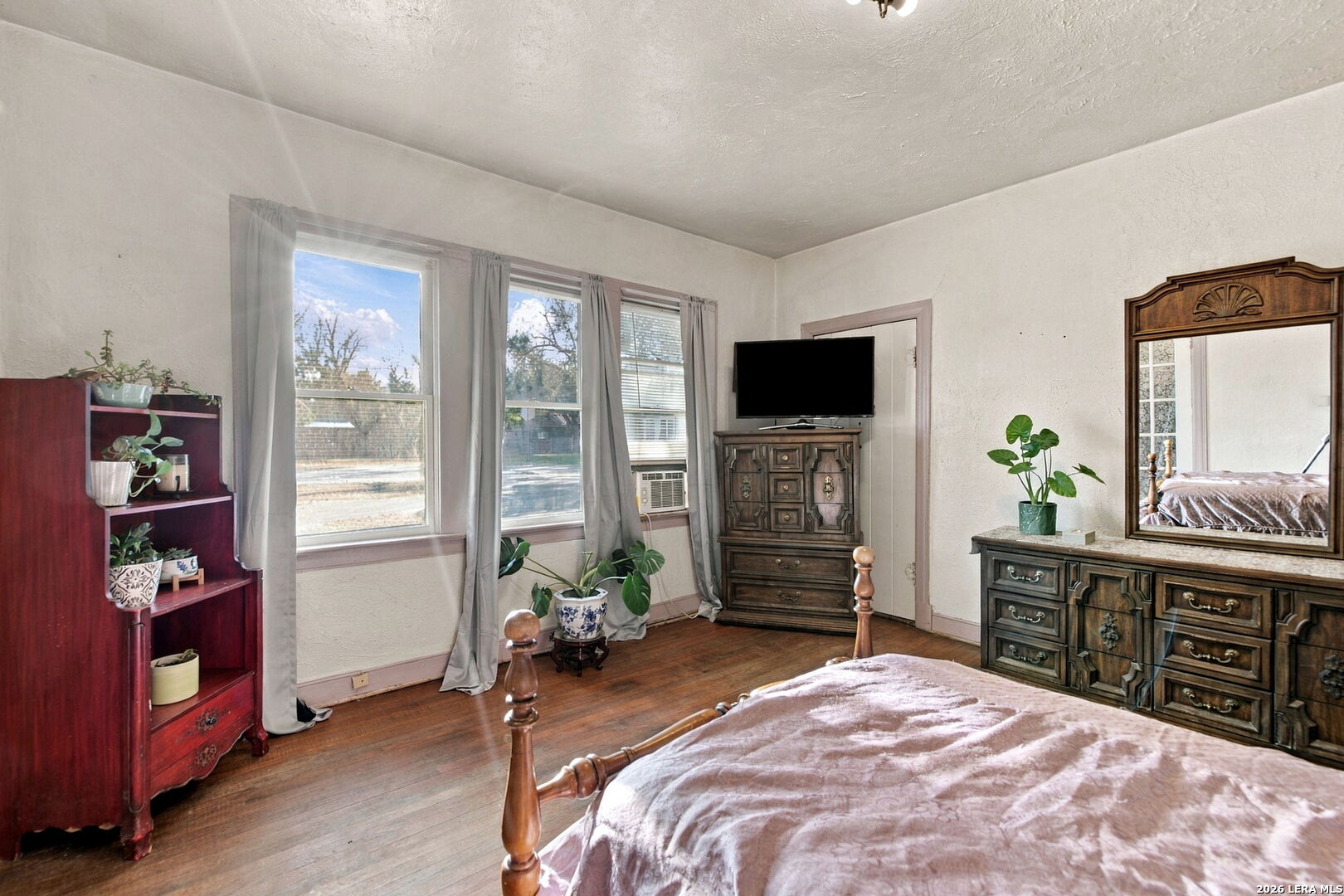 502 Adams Street, San Antonio, TX 78210
