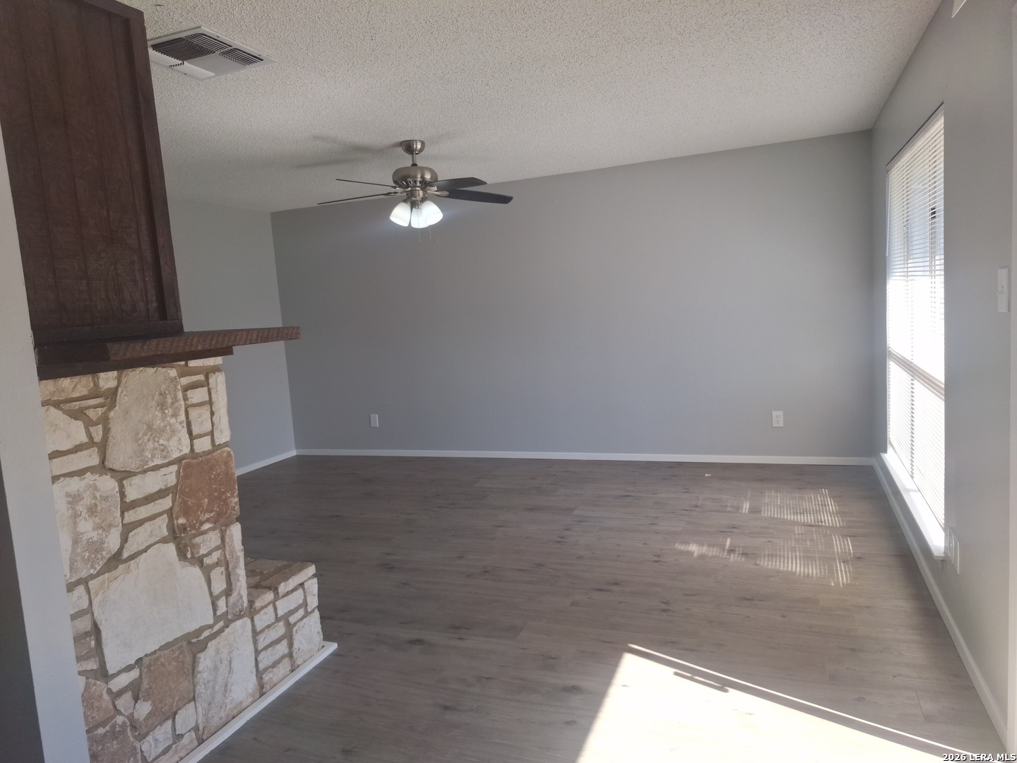 9338 VALLEY RDG, San Antonio, TX 78250