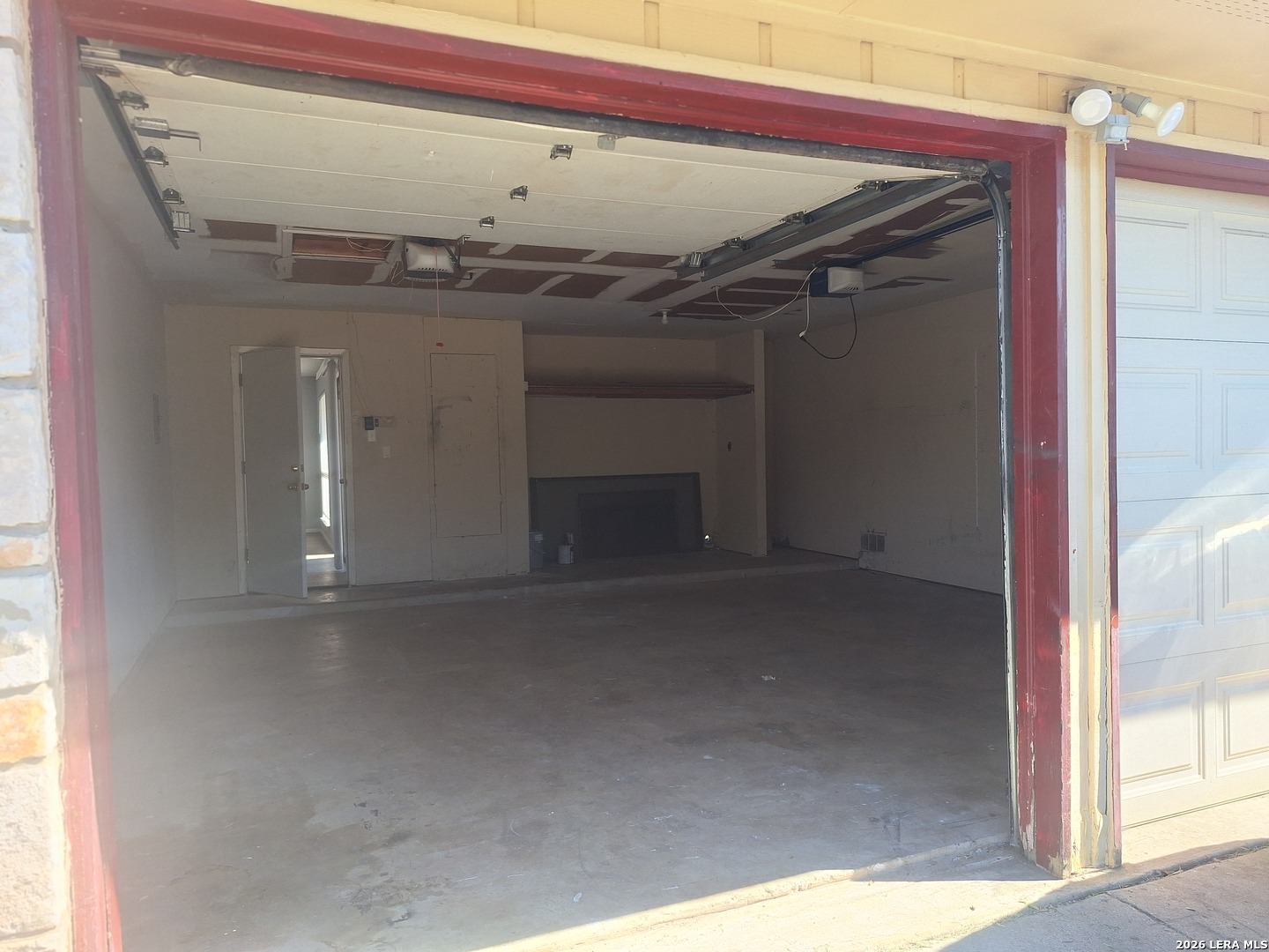 9338 VALLEY RDG, San Antonio, TX 78250