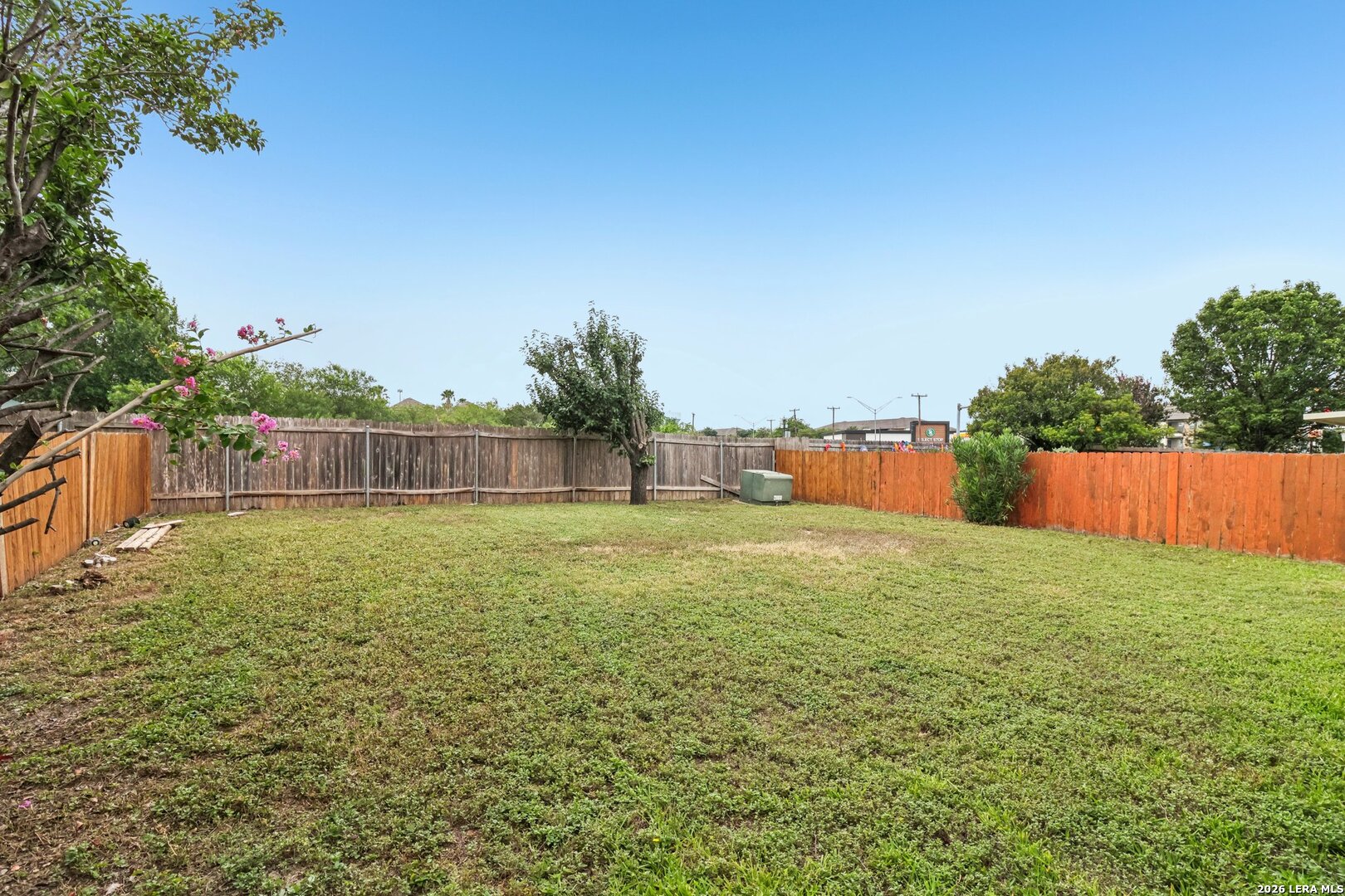 11210 BERKLEY SQ, San Antonio, TX 78249