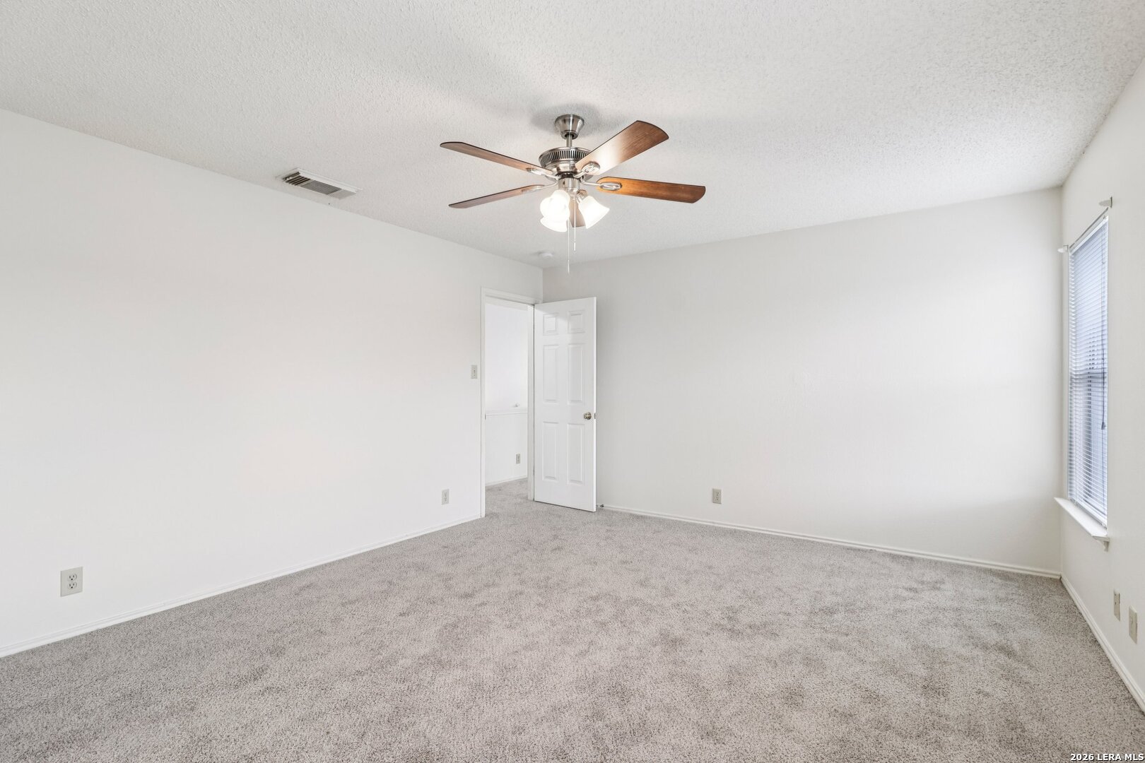 11210 BERKLEY SQ, San Antonio, TX 78249