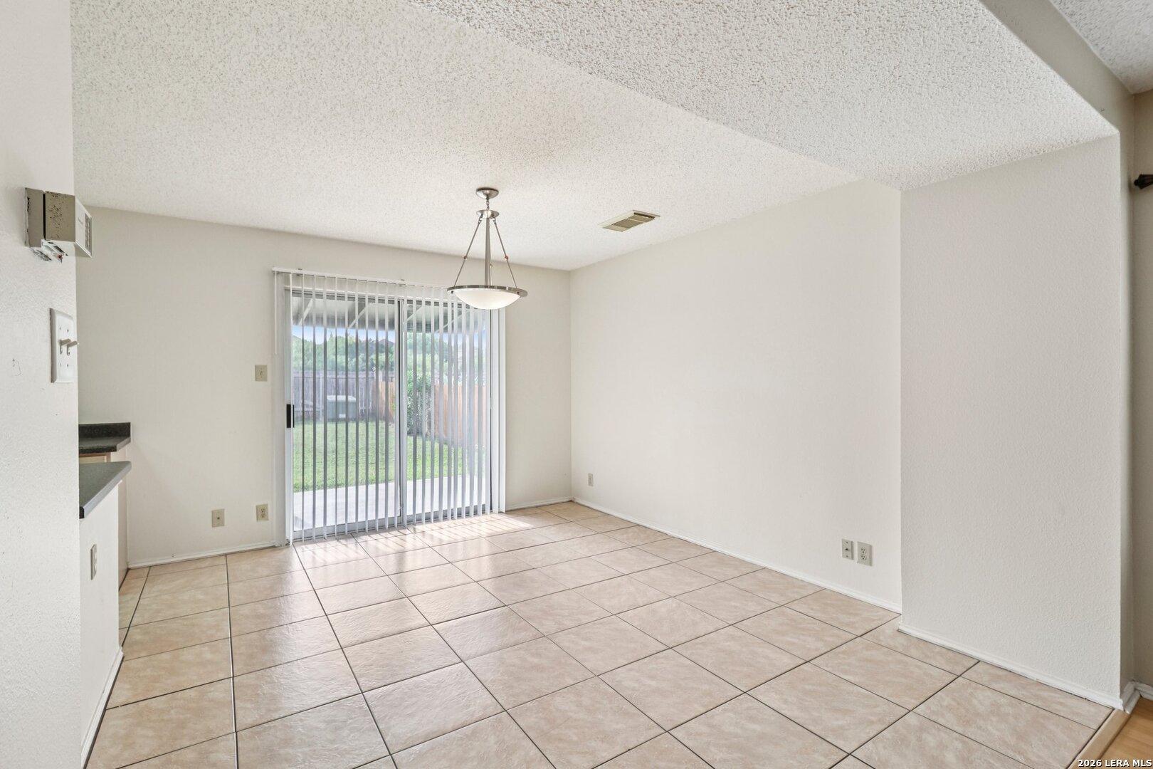 11210 BERKLEY SQ, San Antonio, TX 78249