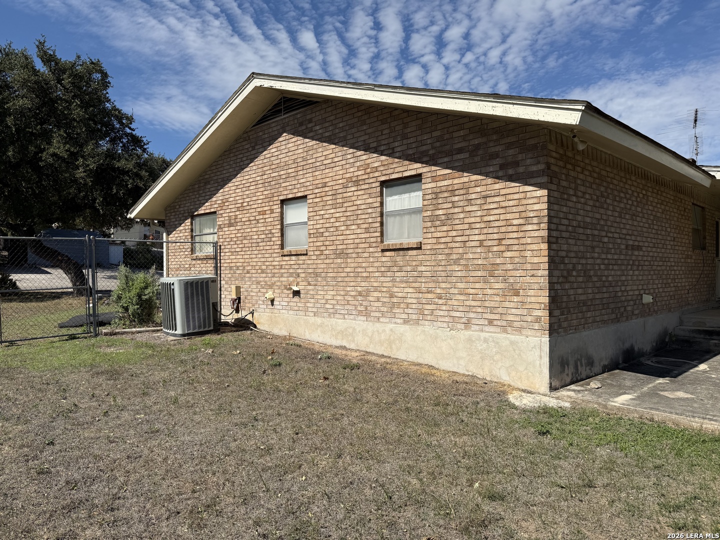116 Creekview, Canyon Lake, TX 78133