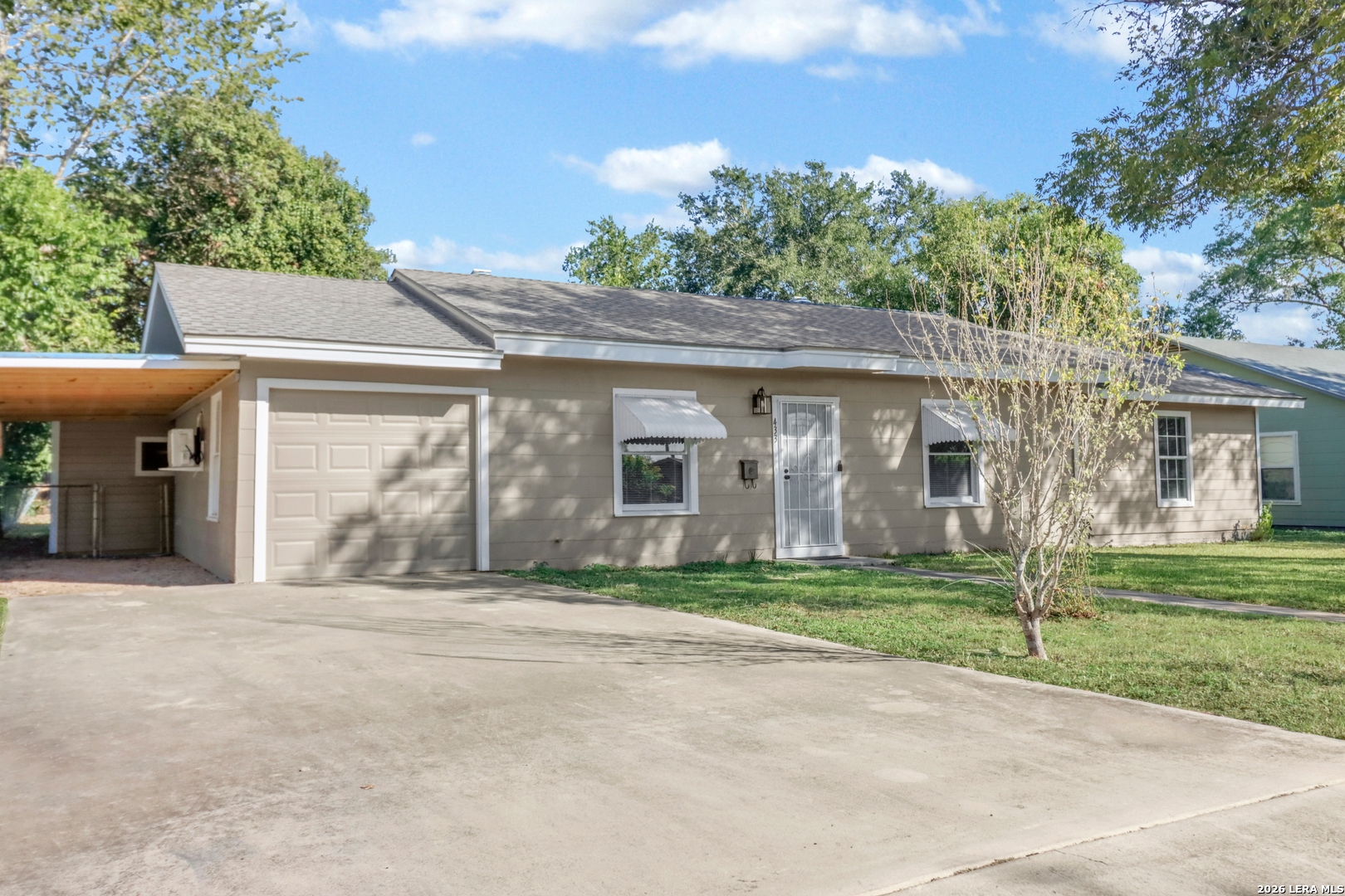 Property photo for 433 Wallace, Seguin, TX