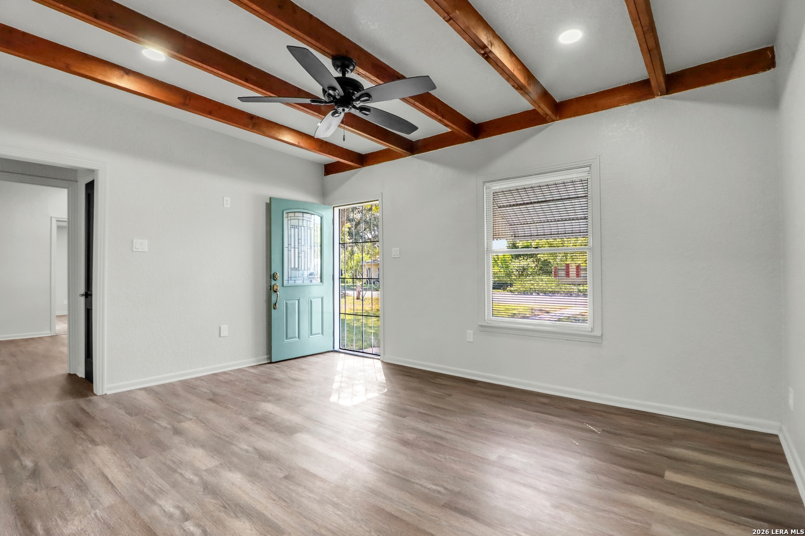 433 Wallace, Seguin, TX 78155