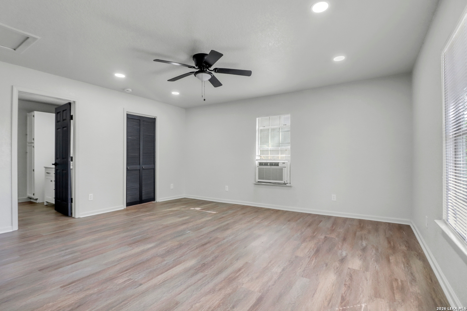 433 Wallace, Seguin, TX 78155