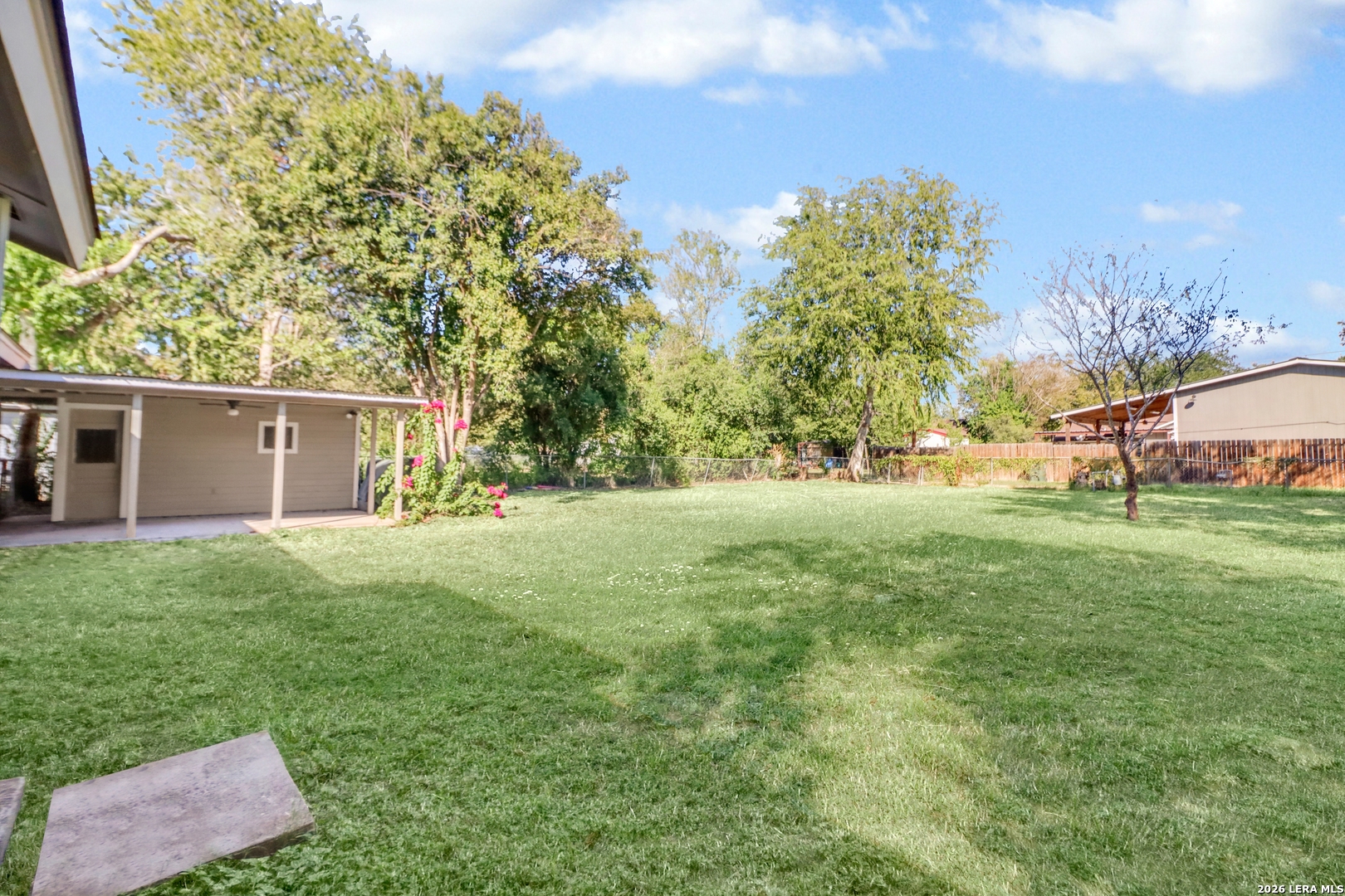 433 Wallace, Seguin, TX 78155