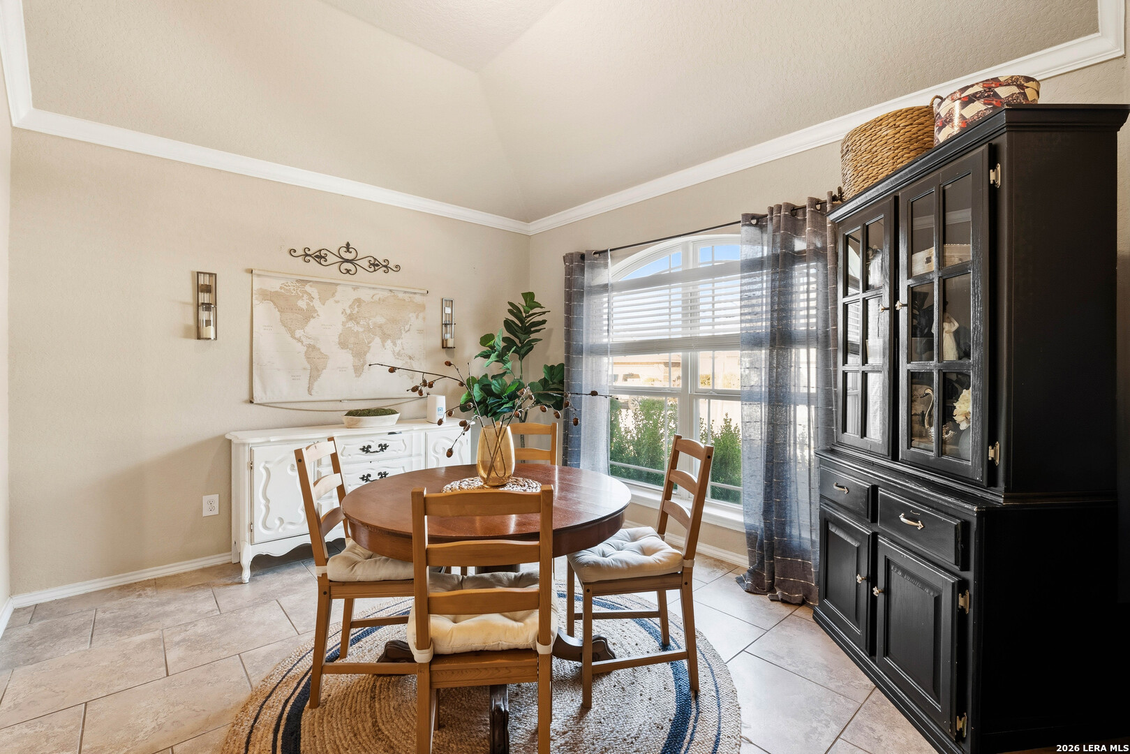 561 SADDLE BACK TRL, Cibolo, TX 78108