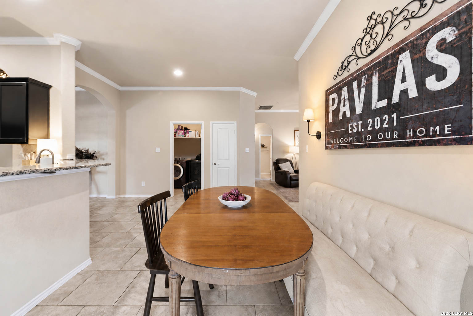 561 SADDLE BACK TRL, Cibolo, TX 78108