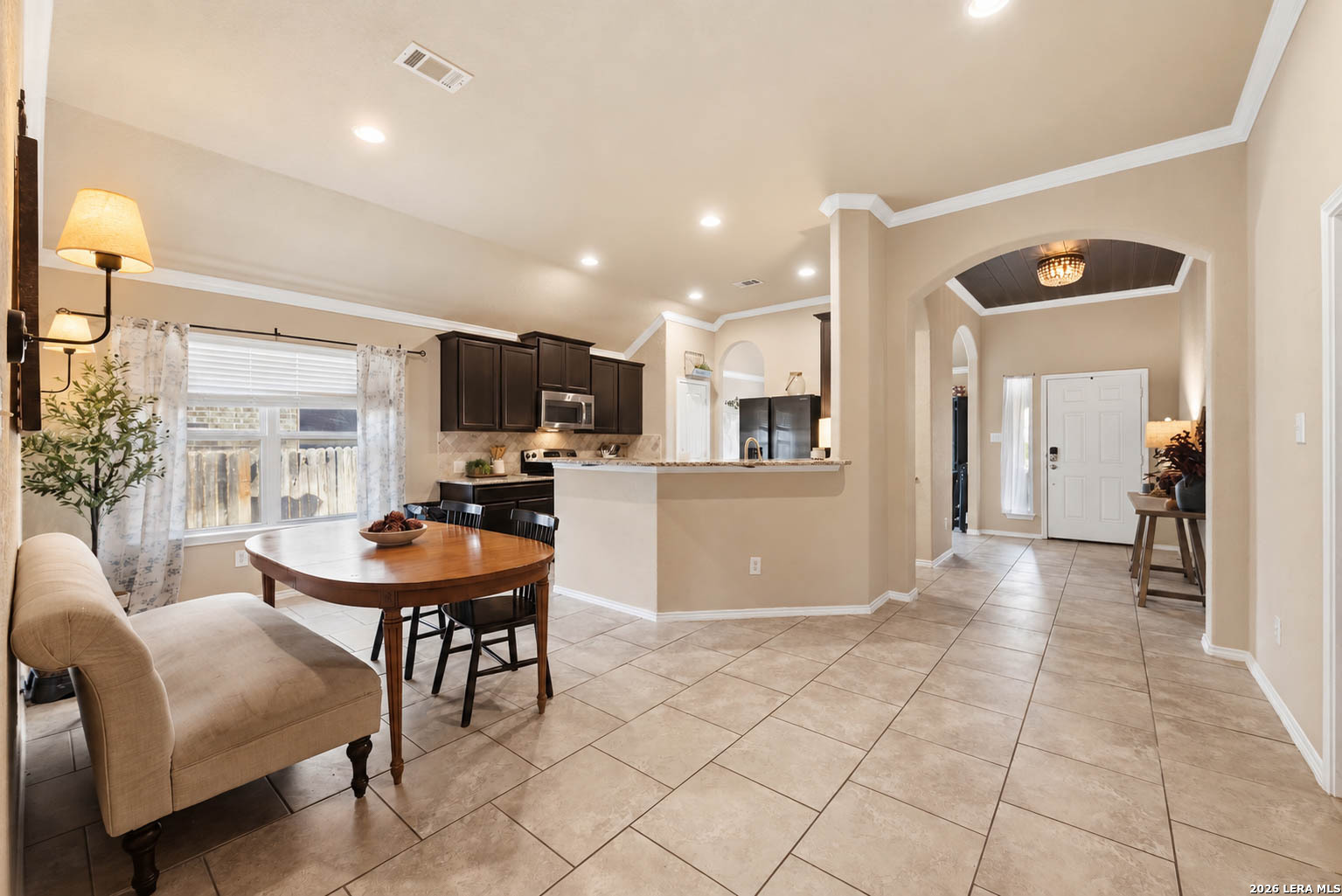 561 SADDLE BACK TRL, Cibolo, TX 78108