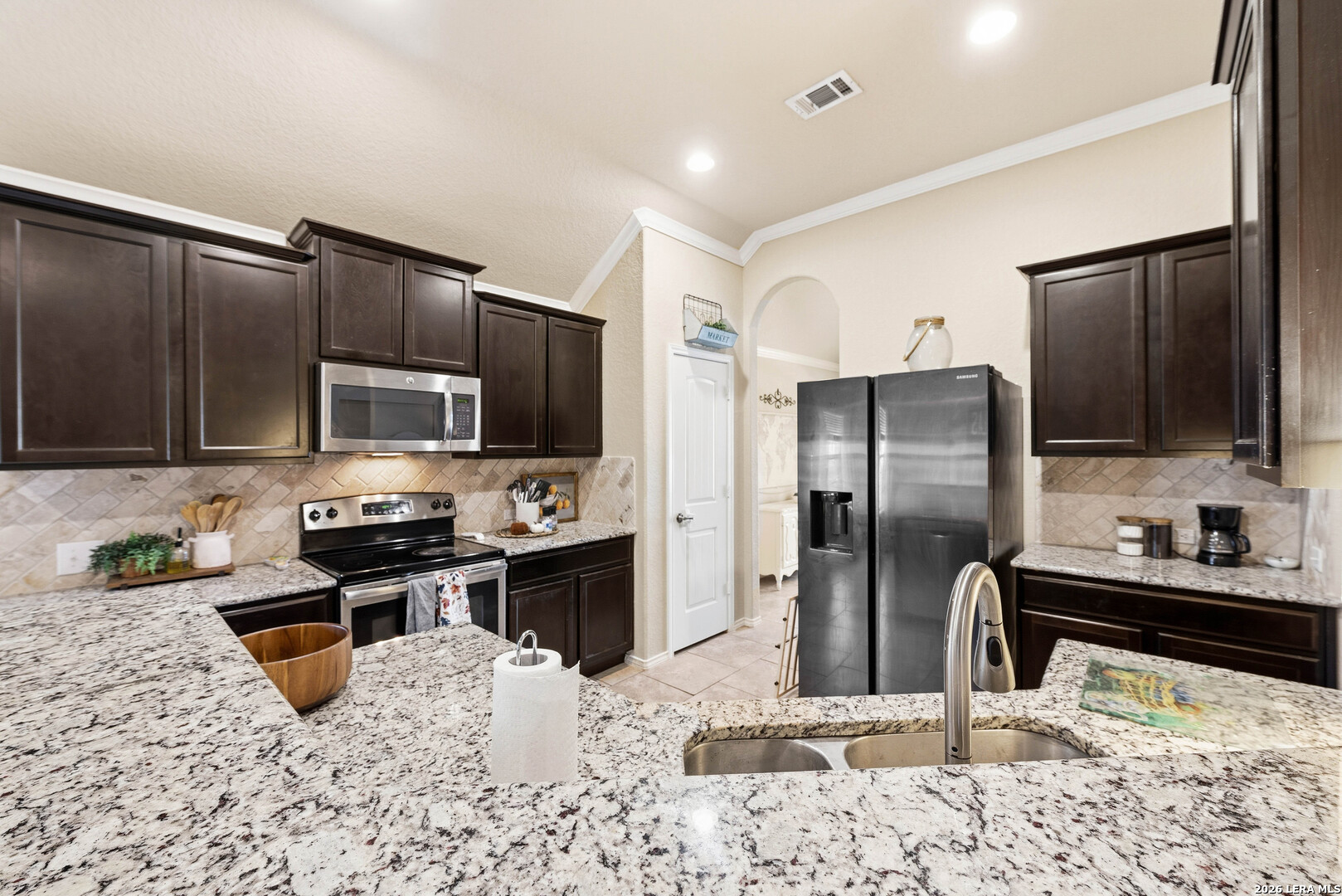 561 SADDLE BACK TRL, Cibolo, TX 78108