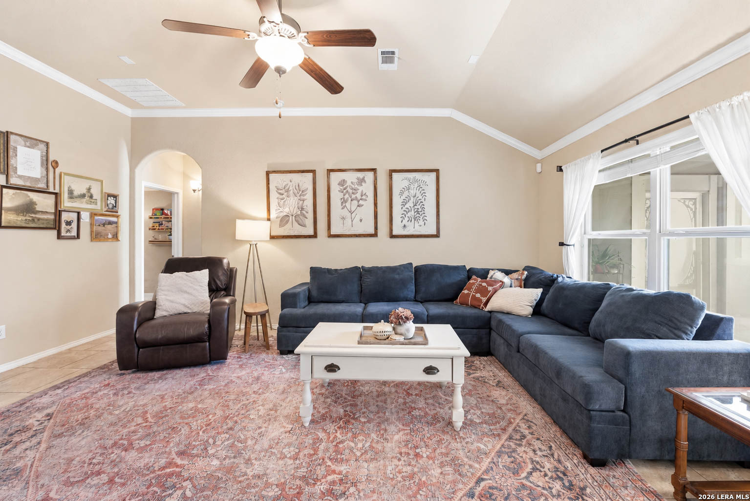 561 SADDLE BACK TRL, Cibolo, TX 78108