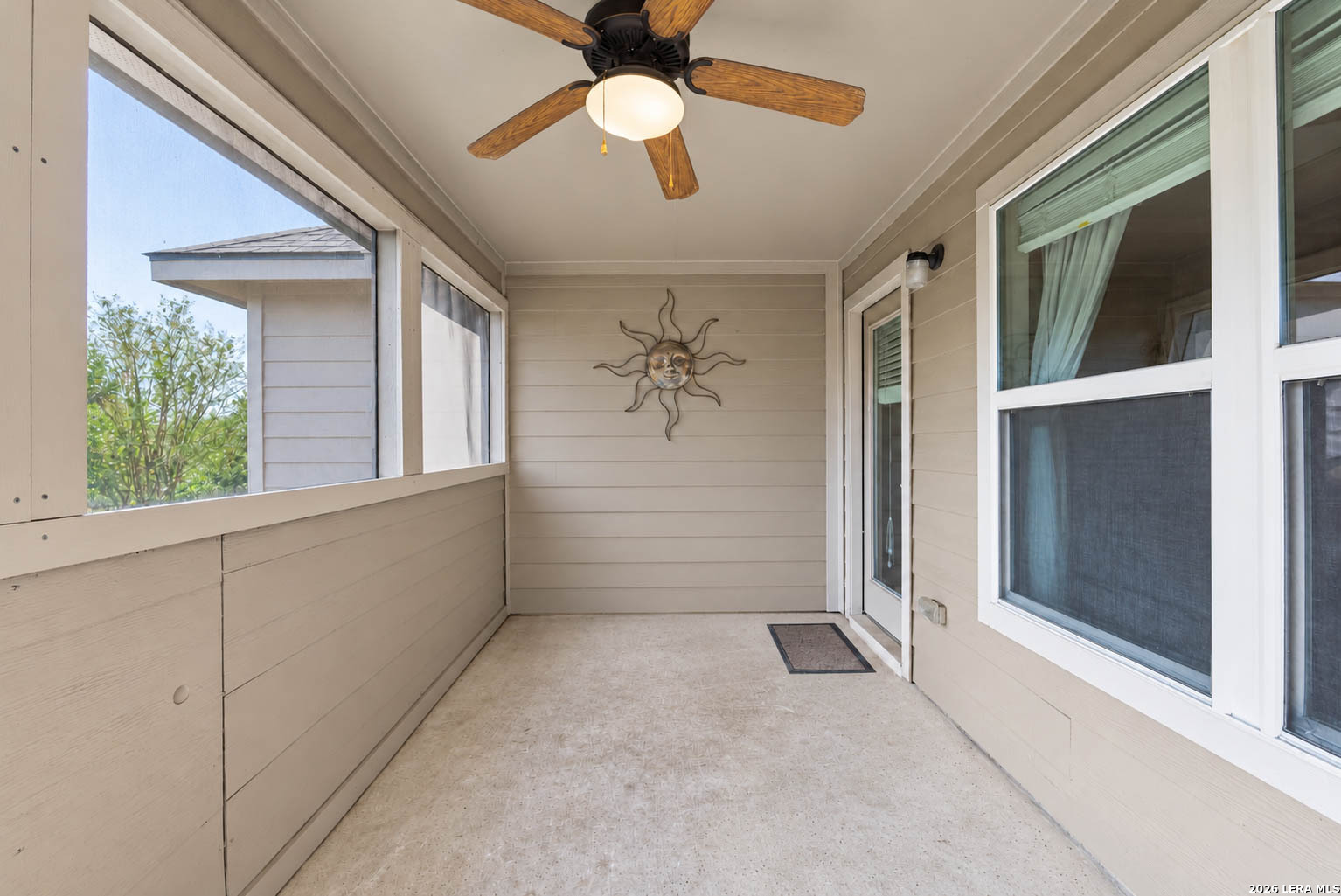 561 SADDLE BACK TRL, Cibolo, TX 78108