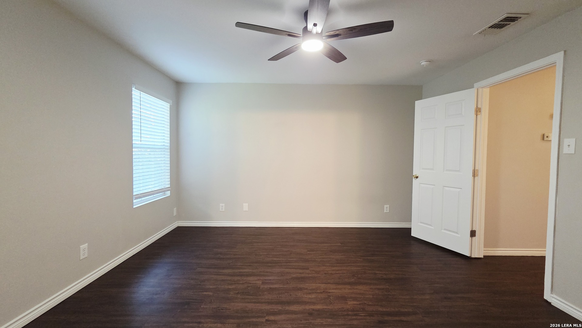 7814 KINGSBURY WOOD, #4, San Antonio, TX 78240