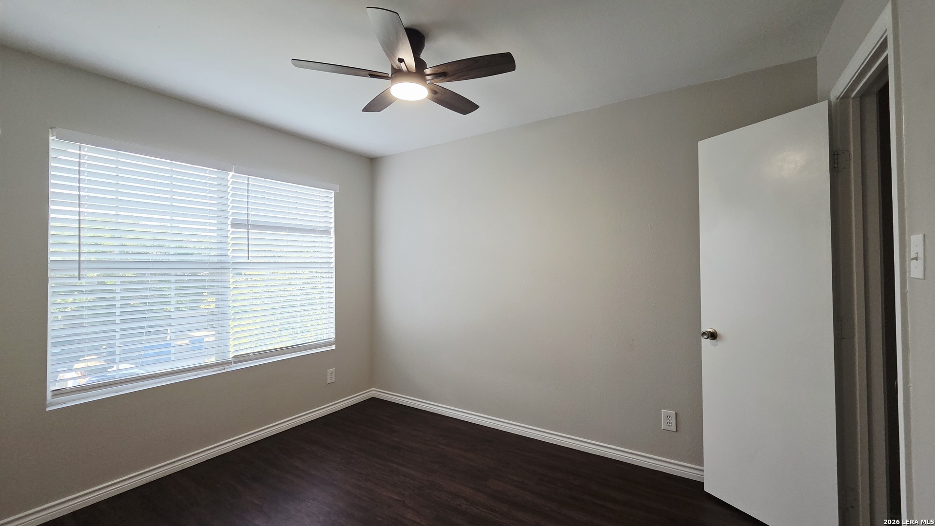 7814 KINGSBURY WOOD, #4, San Antonio, TX 78240