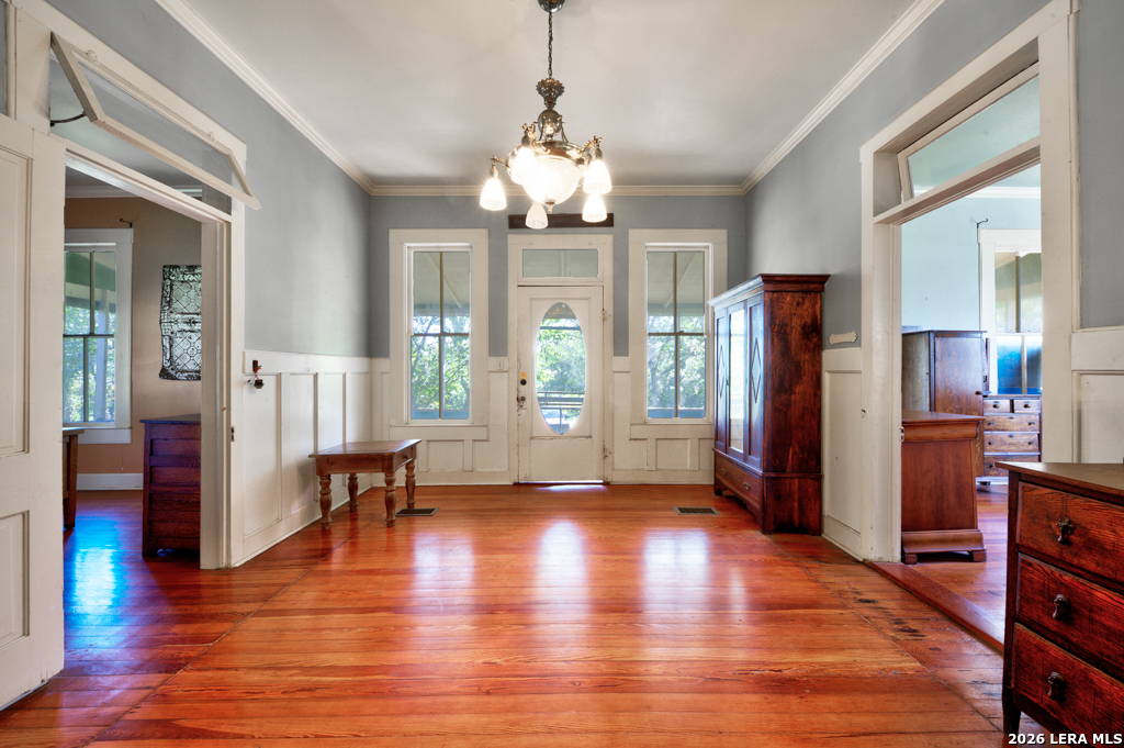 1958 GRUENE RD, New Braunfels, TX 78130