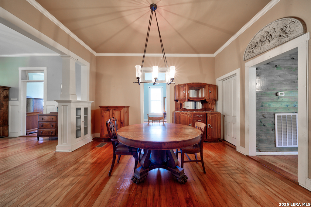 1958 GRUENE RD, New Braunfels, TX 78130