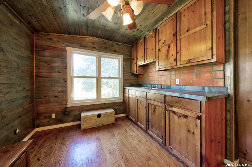 1958 GRUENE RD, New Braunfels, TX 78130