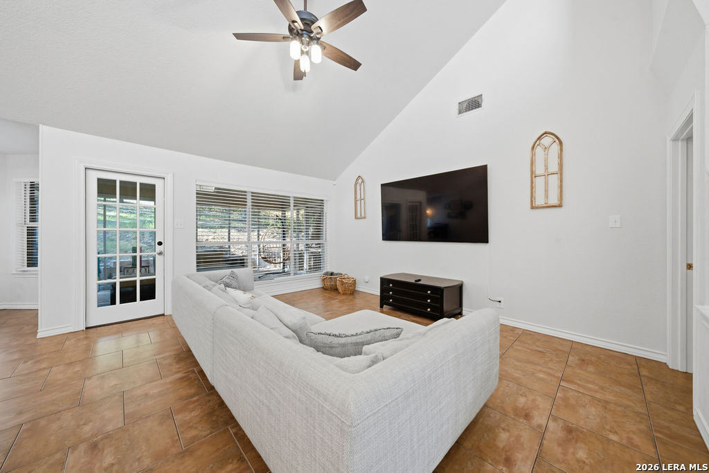 19831 Wittenburg, San Antonio, TX 78256