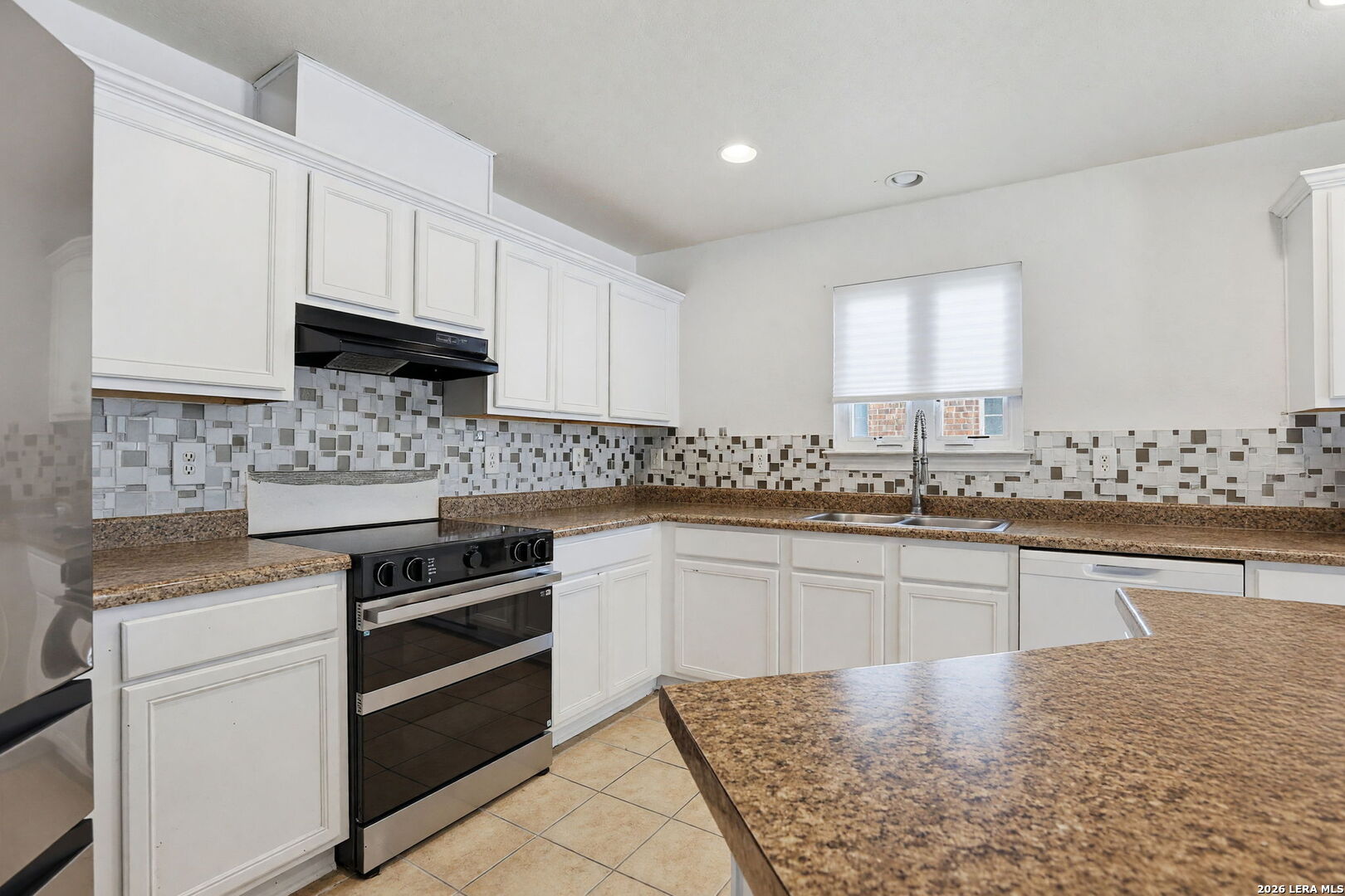 228 SPRINGTREE TRL, Cibolo, TX 78108